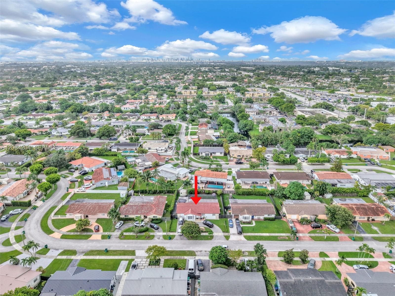 2211 SW 98th Pl, Miami FL 33165