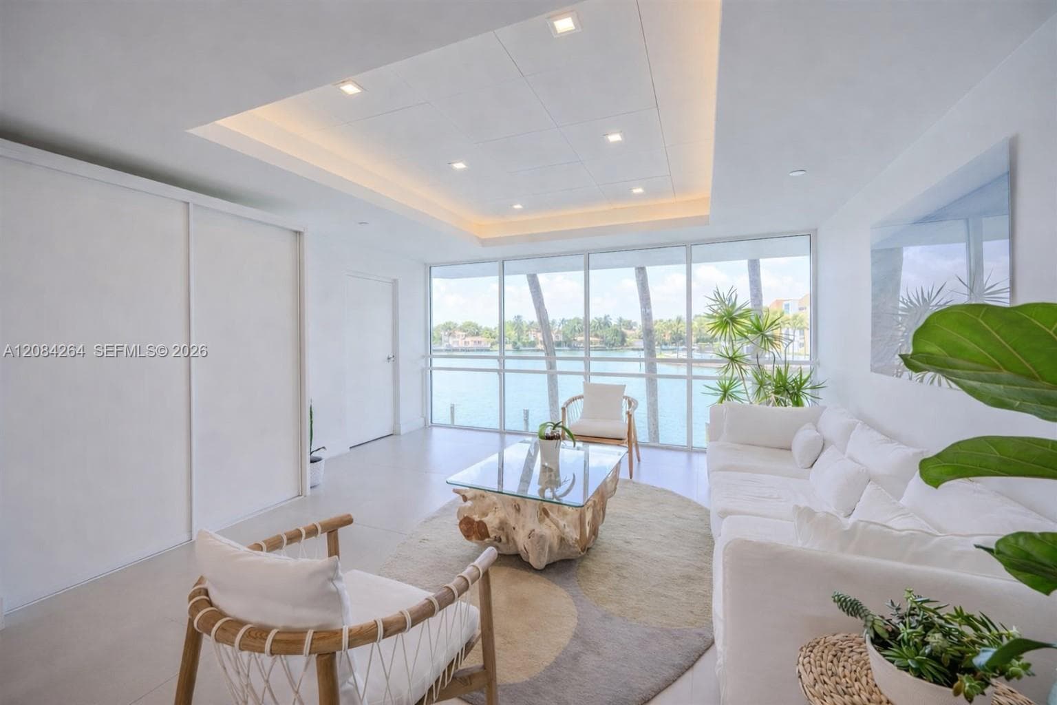 5900 Collins Ave # 1405, Miami Beach FL 33140
