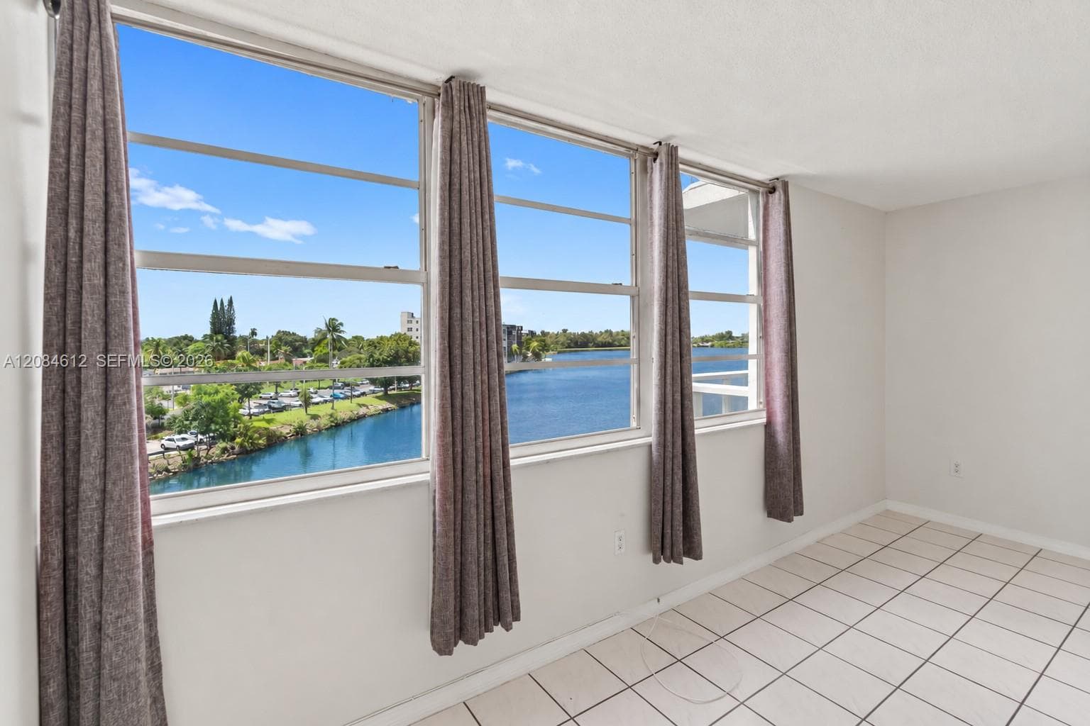 1301 NE Miami Gardens Dr # 505W, Miami FL 33179