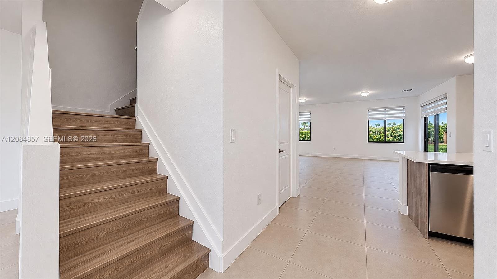 15811 SW 136th Ter, Miami FL 33196