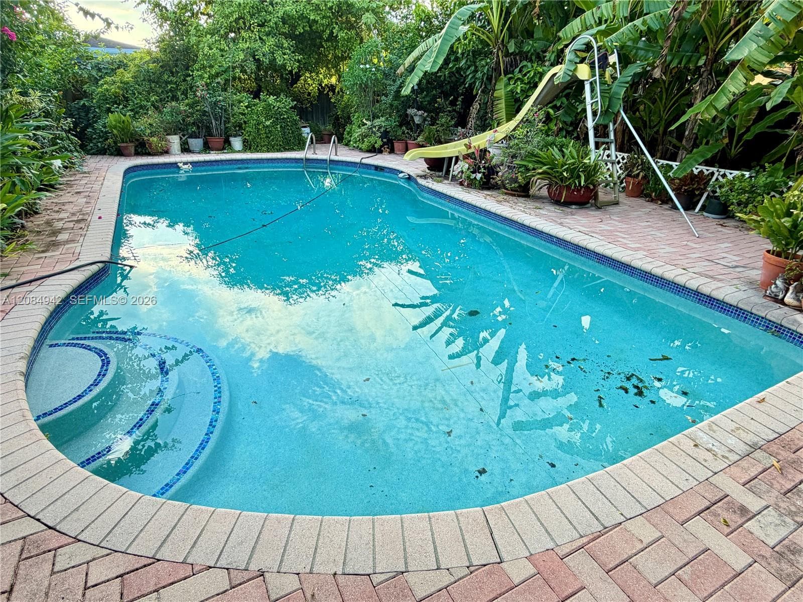 18495 NW 78th Ave, Miami FL 33015