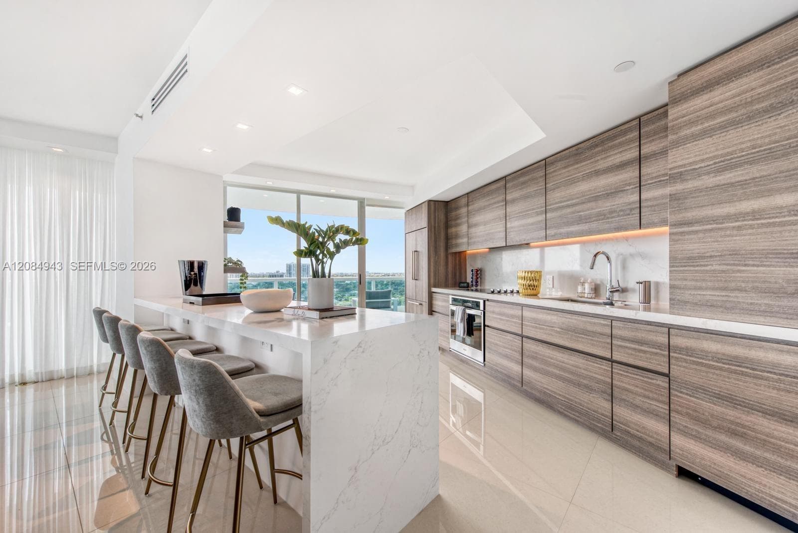2127 Brickell Ave # 1605, Miami FL 33129