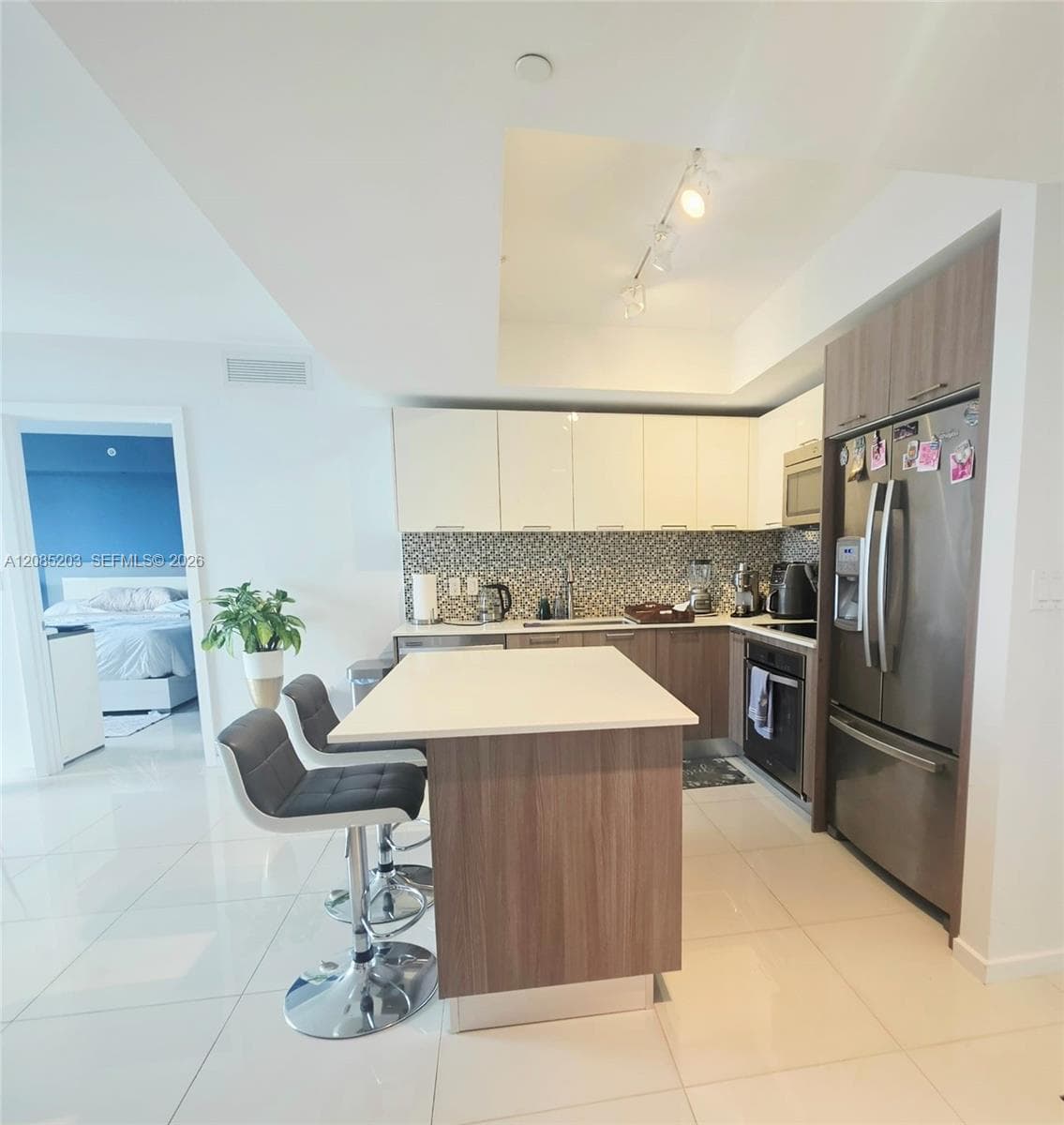 5252 NW 85th Ave # 809, Doral FL 33166