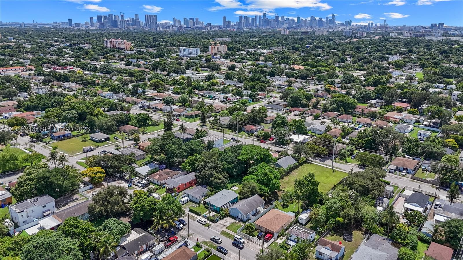 1958 NW 59th St, Miami FL 33142