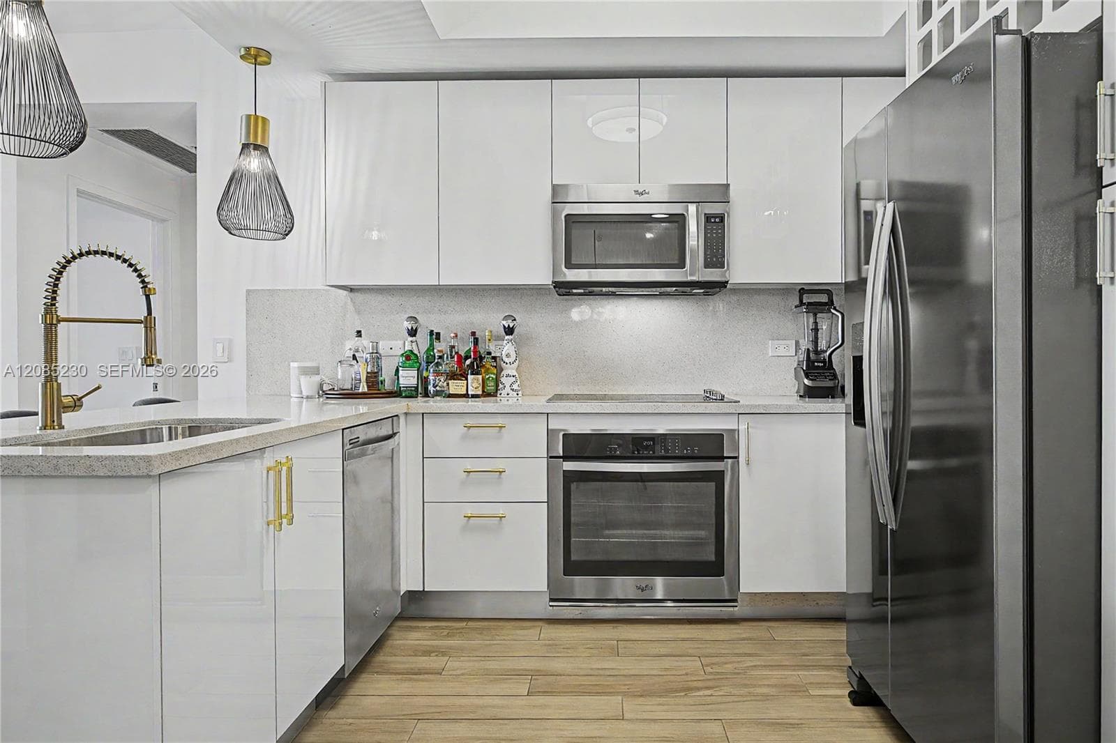 999 SW 1st Ave # 2407, Miami FL 33130