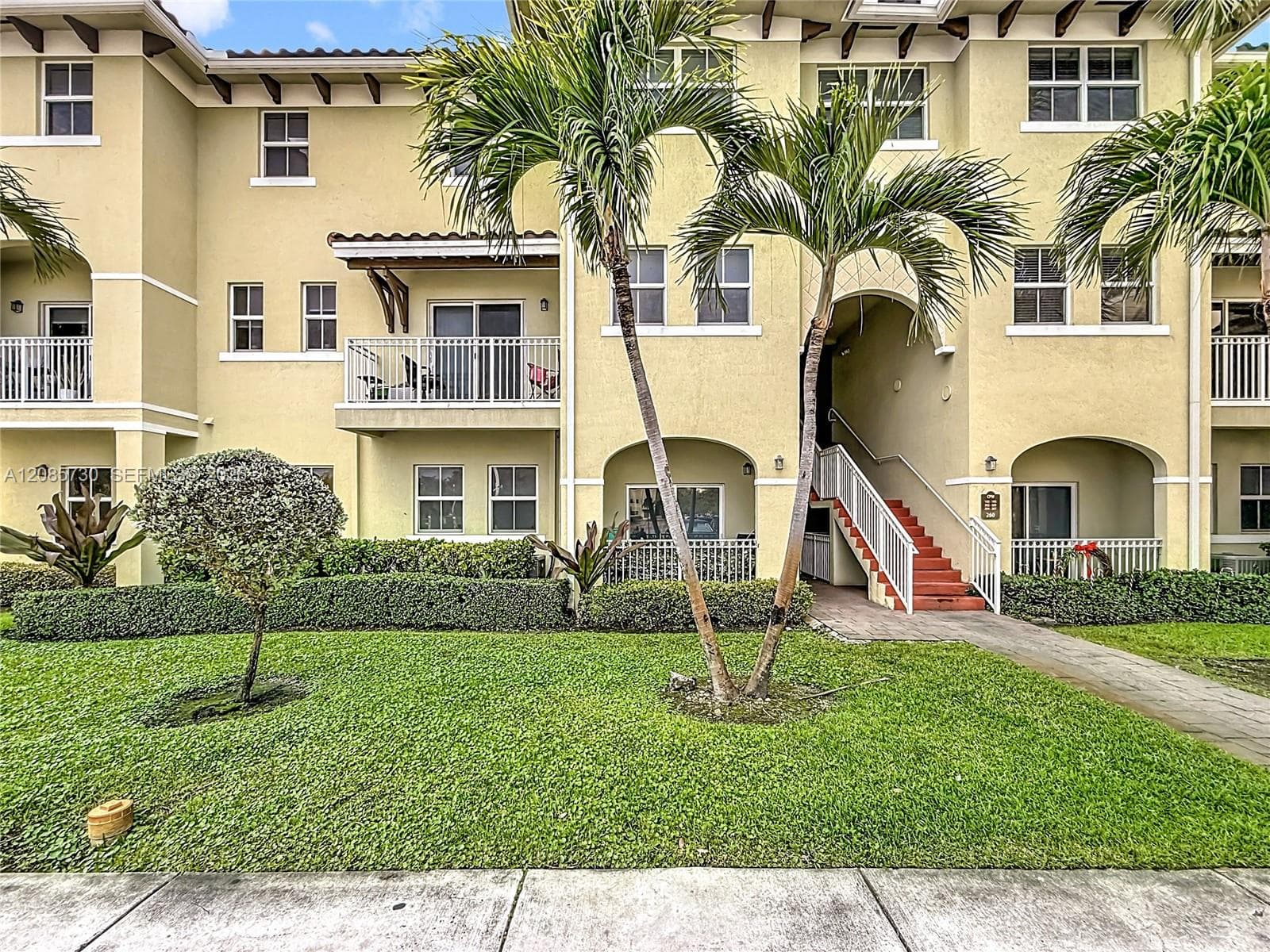 260 NW 109th Ave # 206, Miami FL 33172