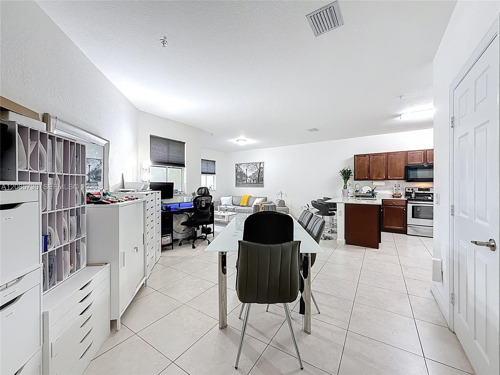 260 NW 109th Ave # 206, Miami FL 33172