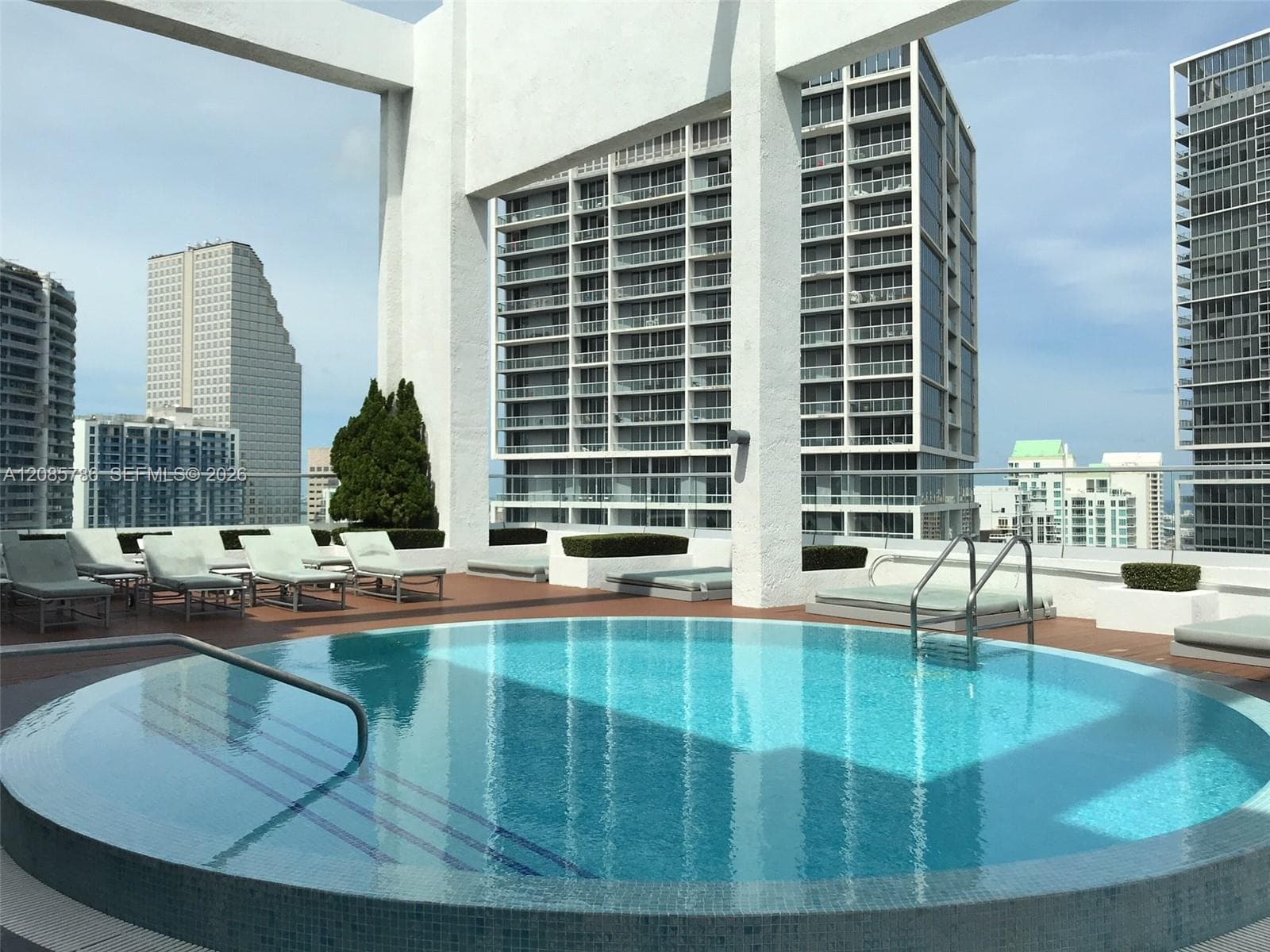 55 SE 6th St # 2702, Miami FL 33131