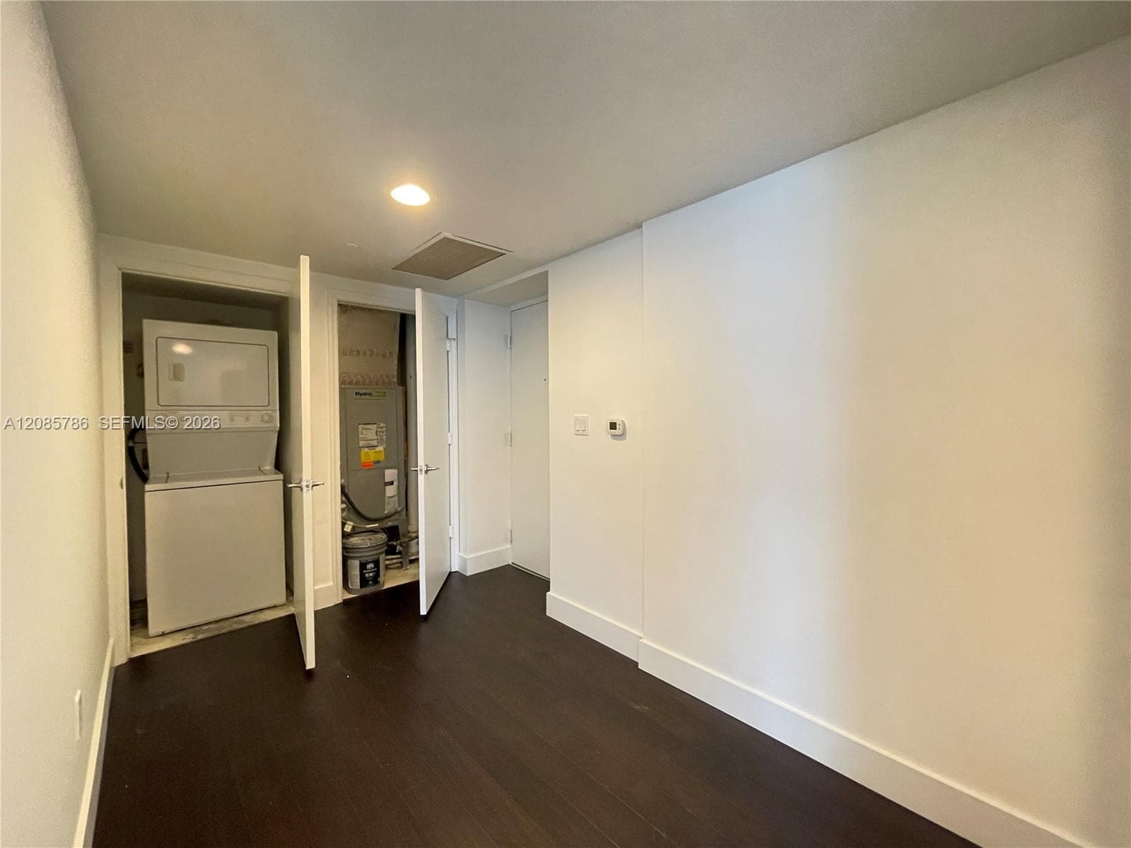 55 SE 6th St # 2702, Miami FL 33131