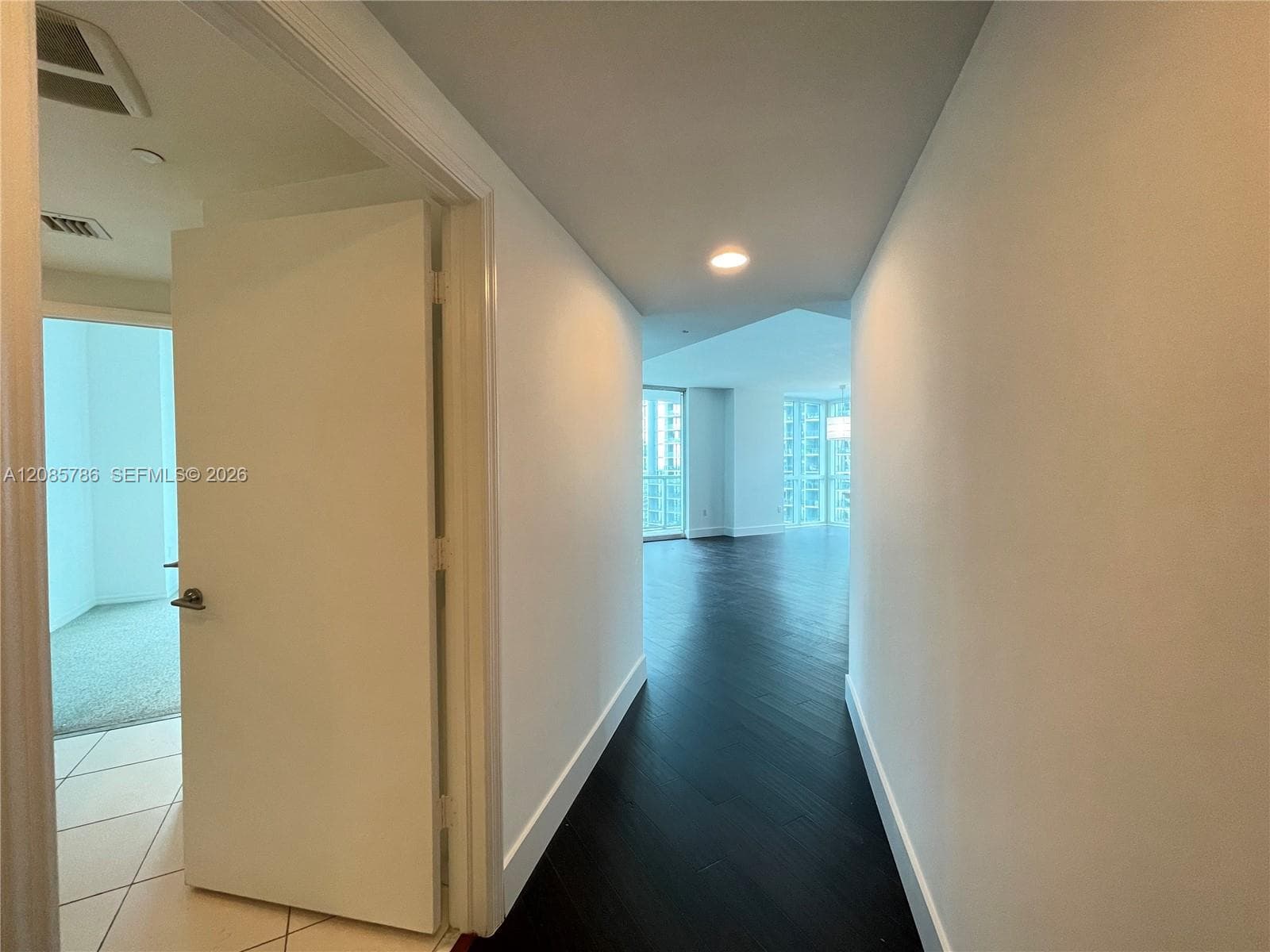 55 SE 6th St # 2702, Miami FL 33131