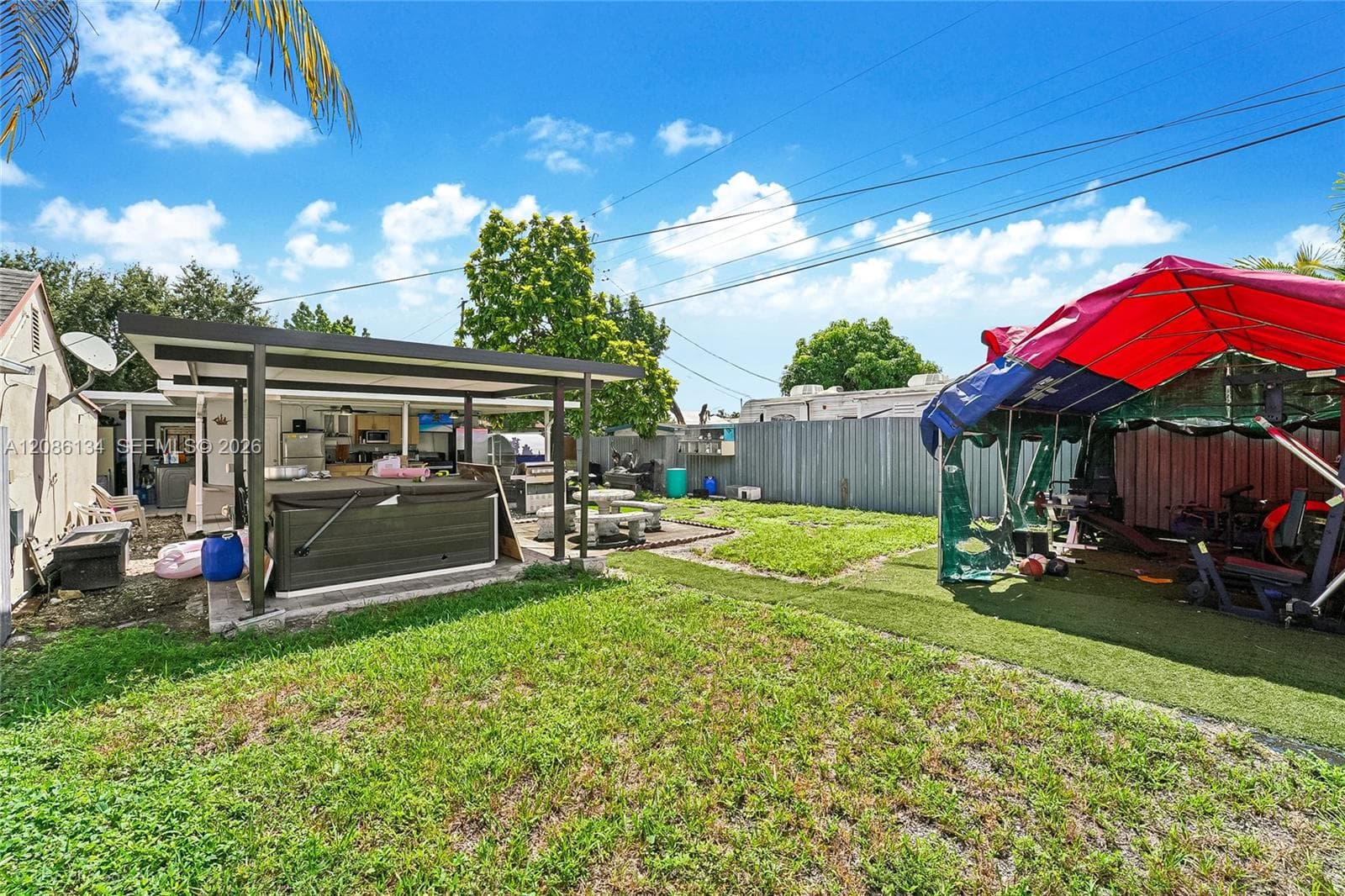 2934 NW 96th St, Miami FL 33147