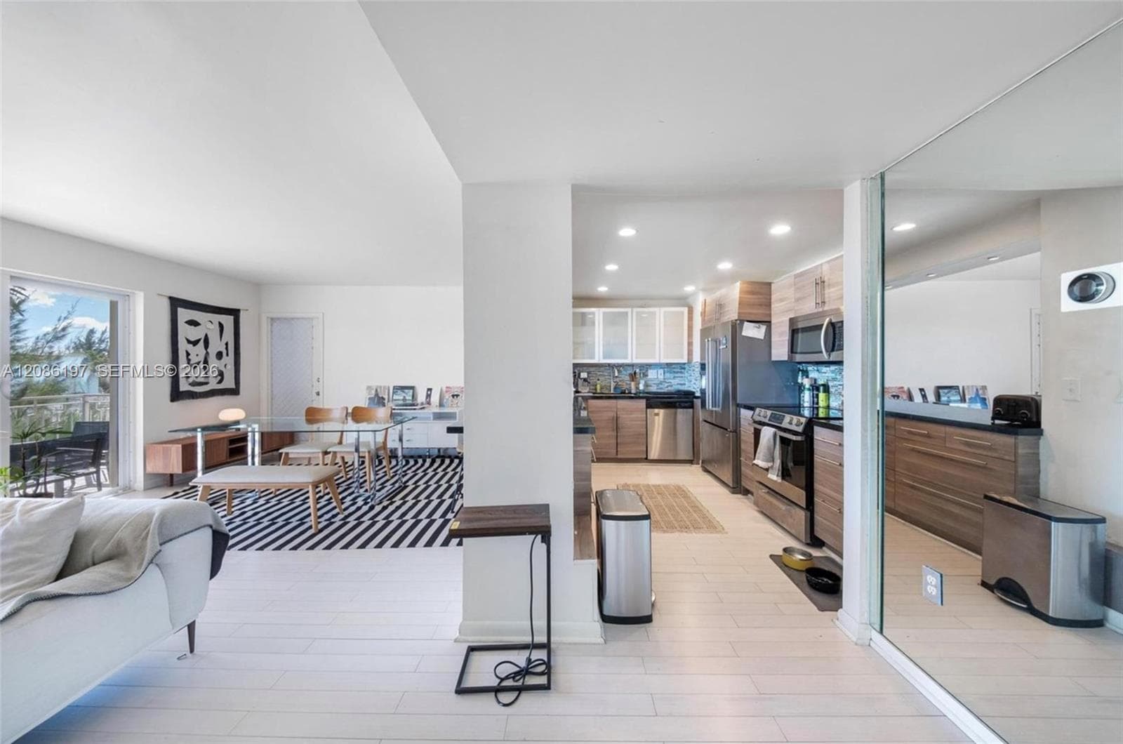 11111 Biscayne # 2D, Miami FL 33181
