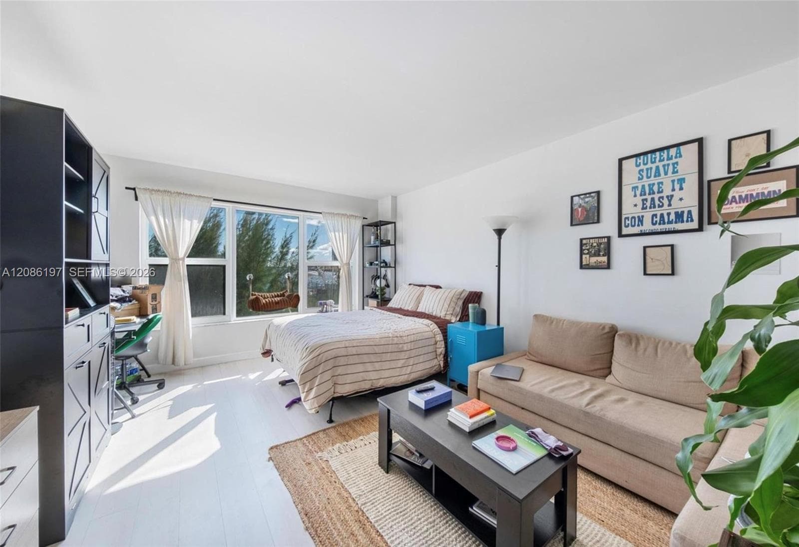 11111 Biscayne # 2D, Miami FL 33181