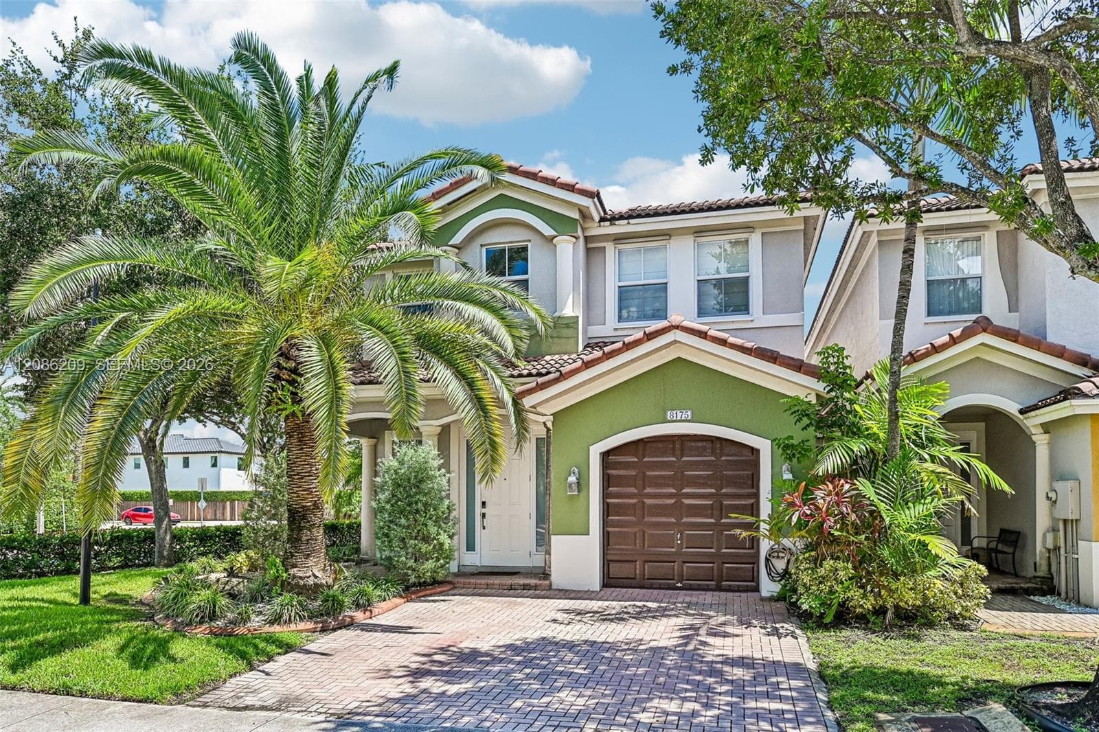8175 NW 114th Pl, Doral FL 33178