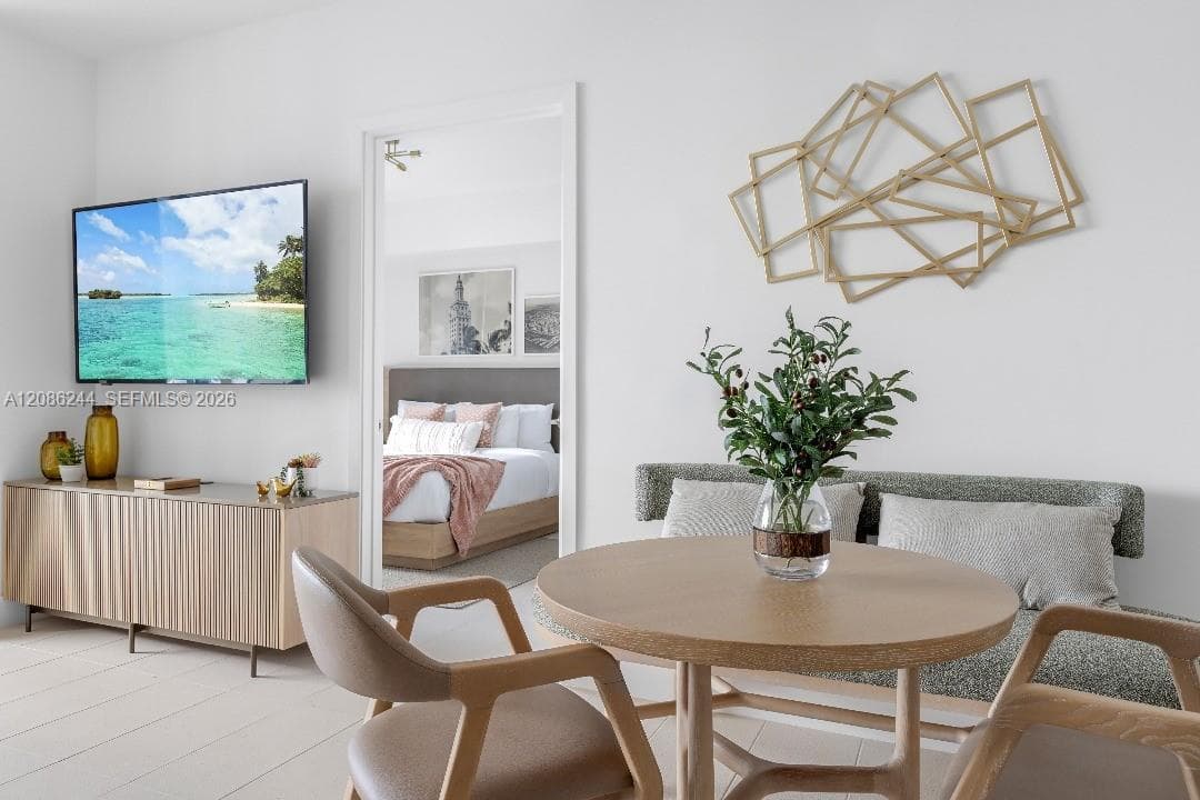 159 NE 6th St # 2704, Miami FL 33132