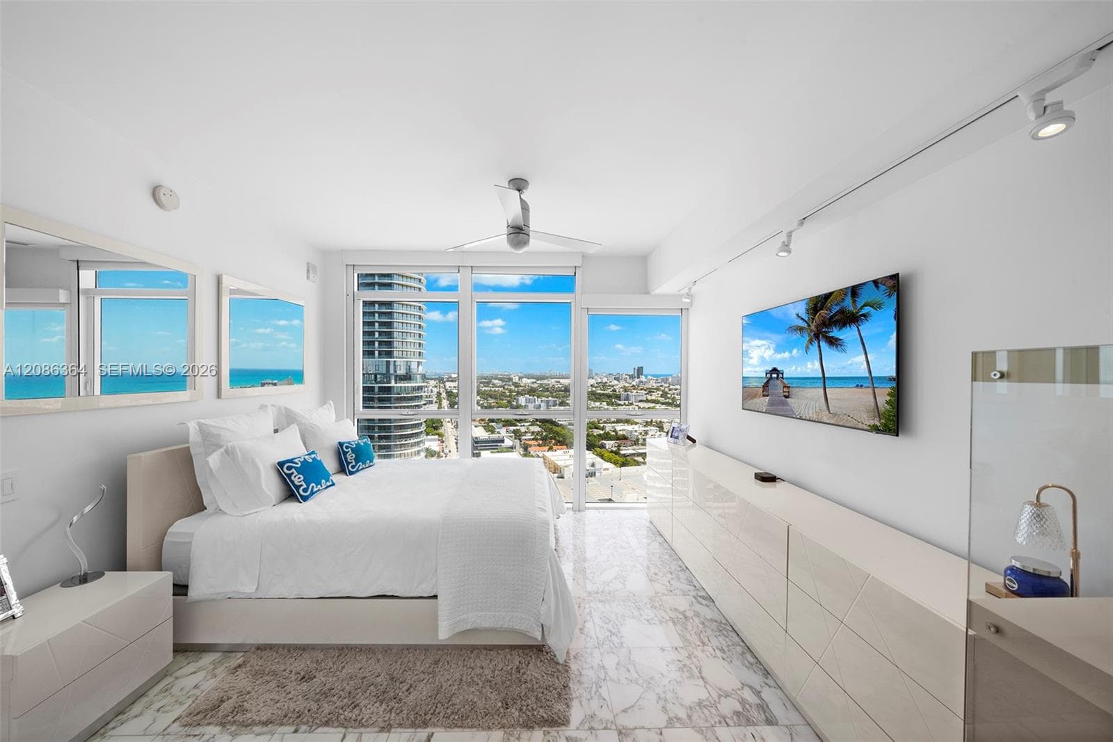 450 Alton Rd # 2708, Miami Beach FL 33139