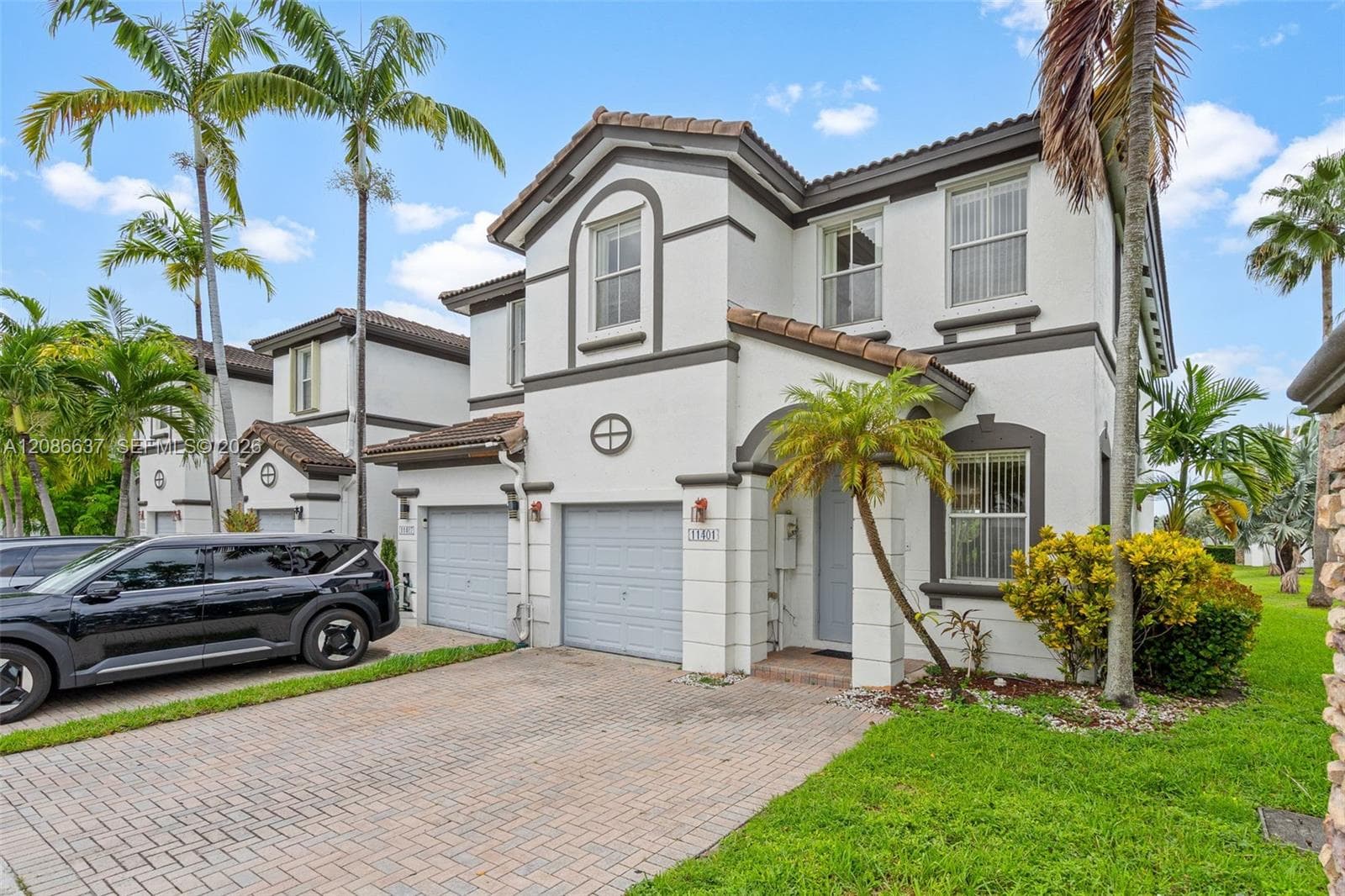 11401 NW 76th Ter, Doral FL 33178