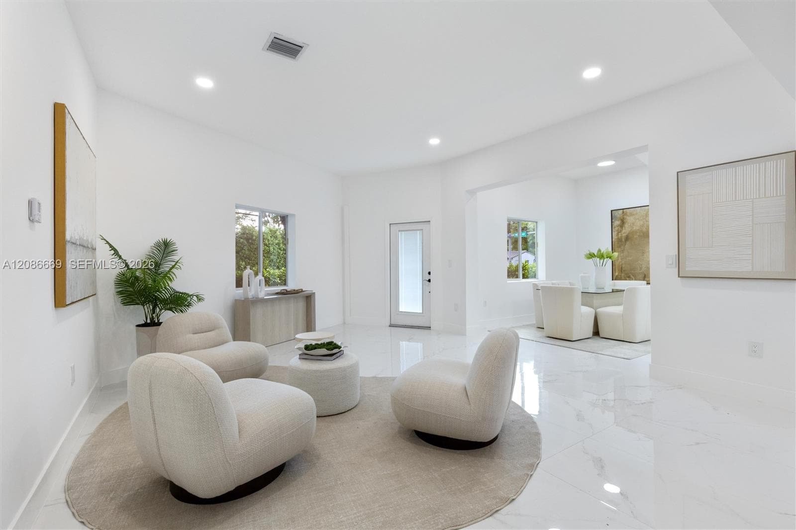 1001 NE 82nd St, Miami FL 33138