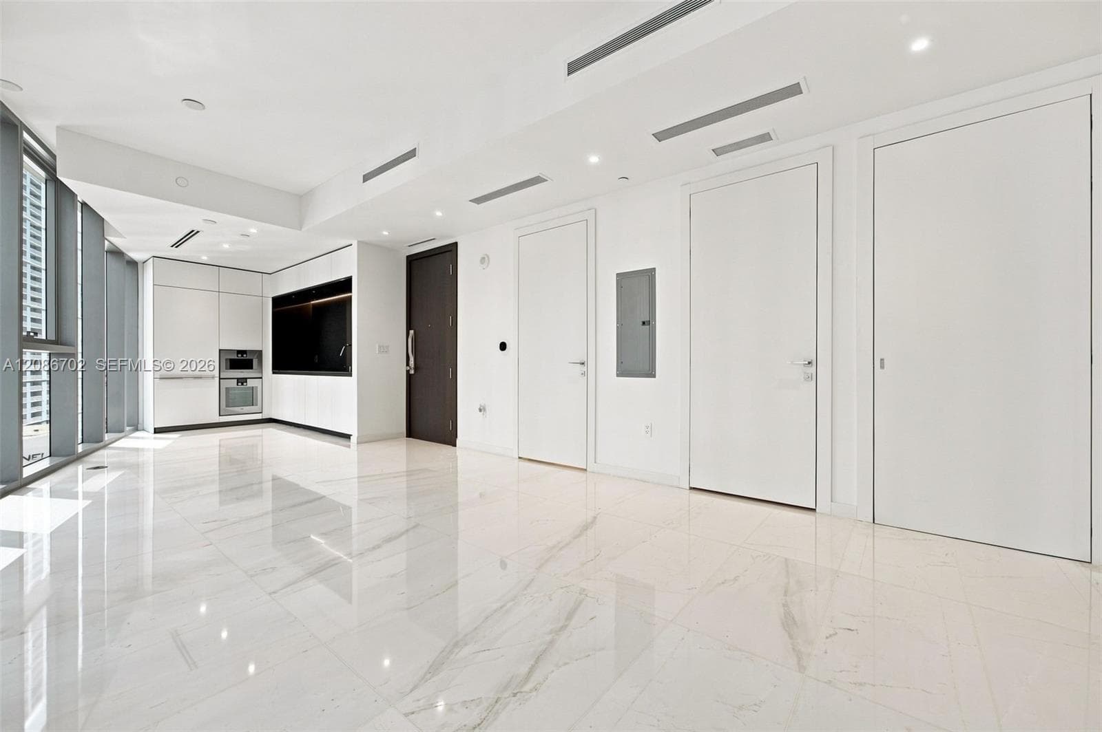 300 Biscayne Blvd Way # 1106, Miami FL 33131