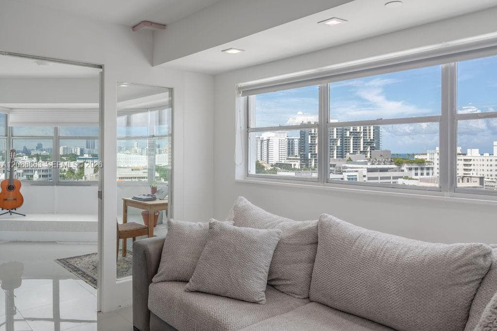 1881 Washington Ave # 11D, Miami Beach FL 33139