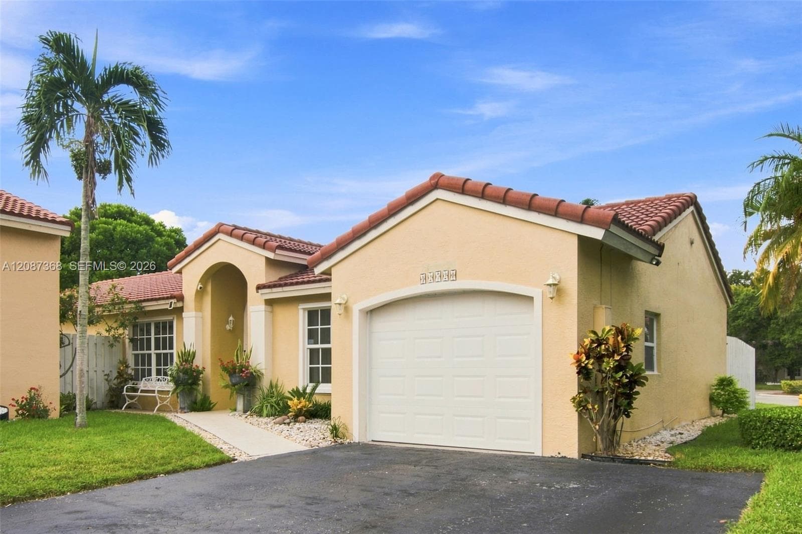 12720 NW 13th St, Sunrise FL 33323