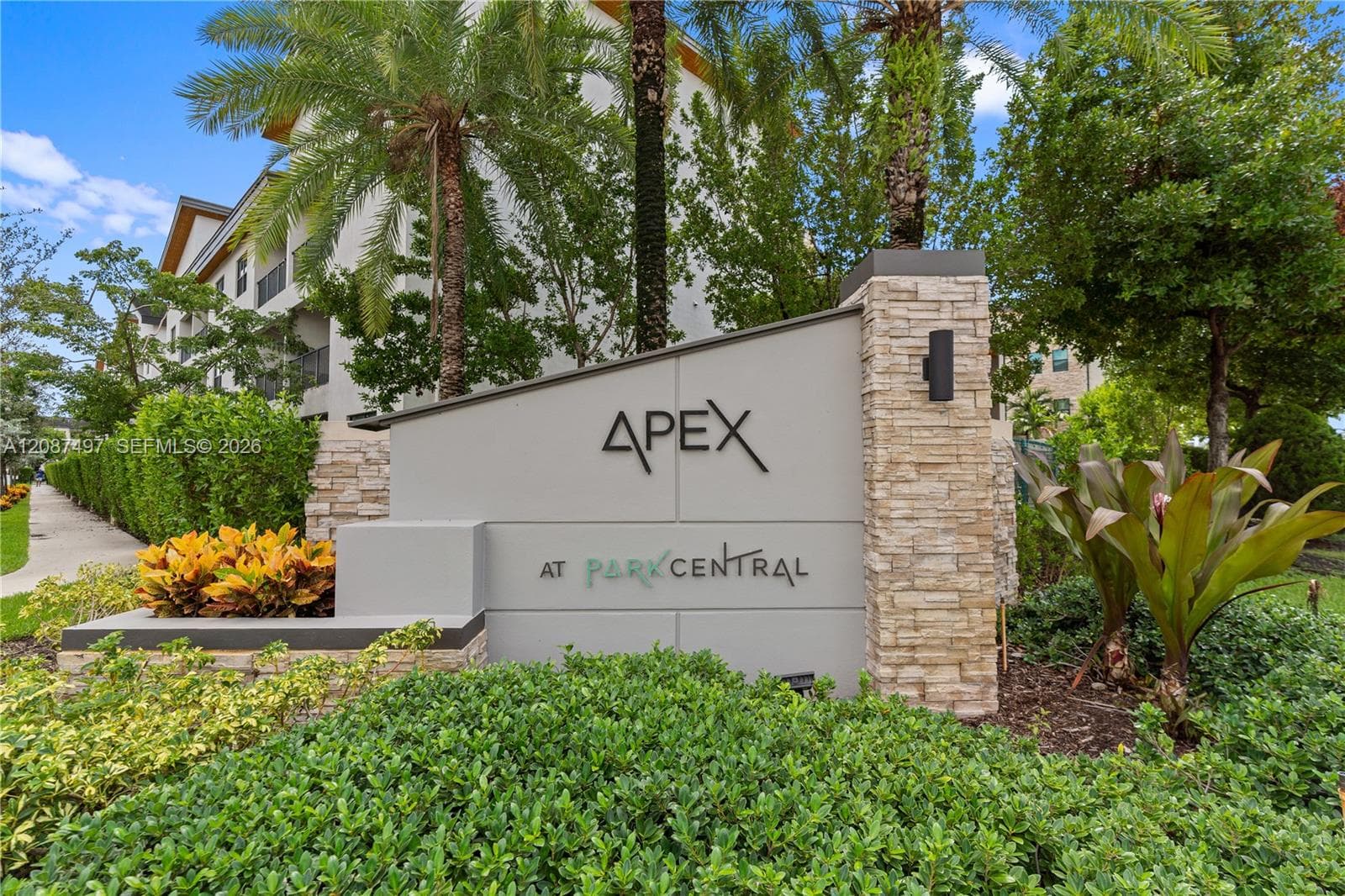 7865 NW 104th Ave # 4, Doral FL 33178