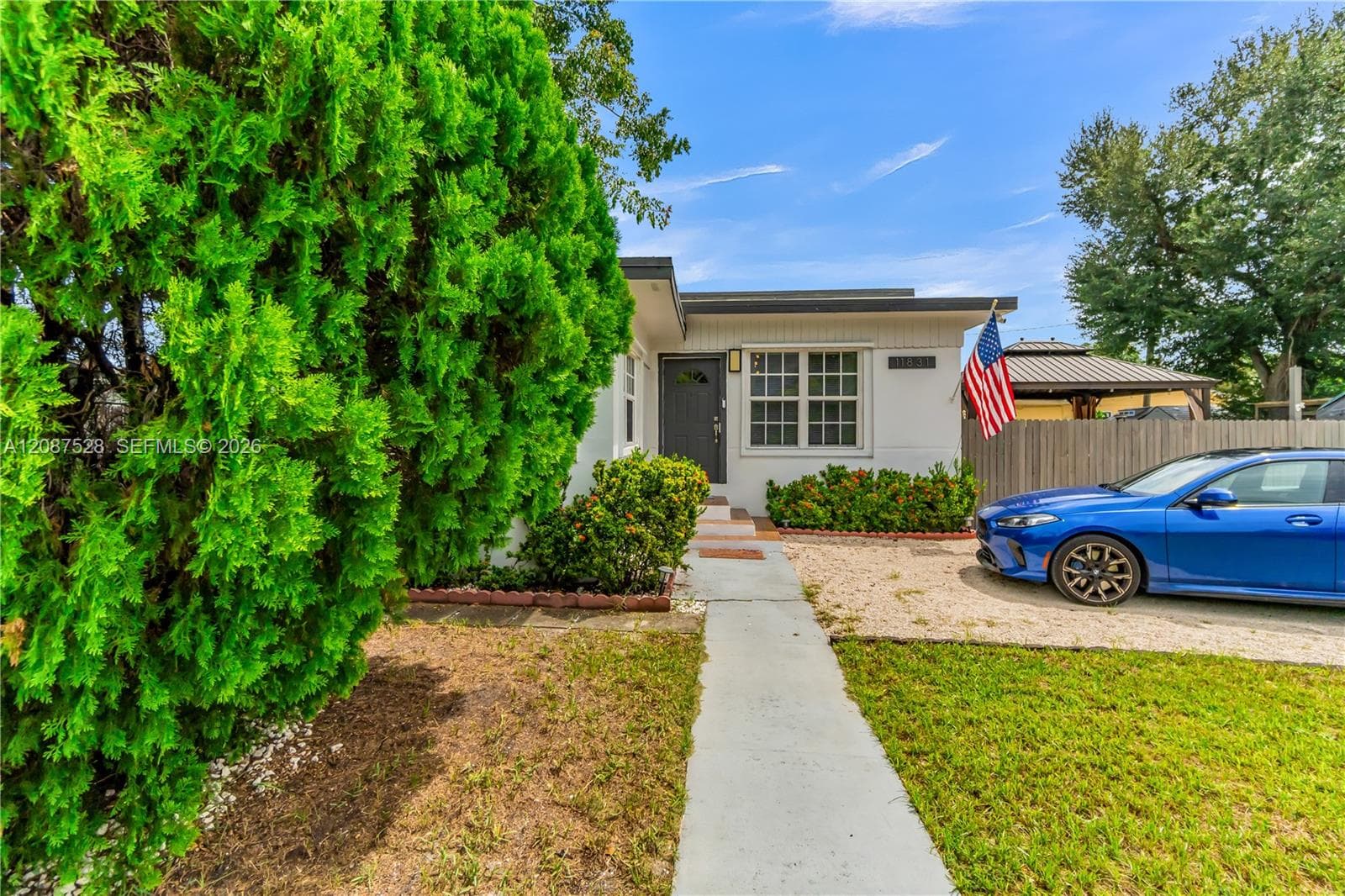 11831 NW 5th Ave, Miami FL 33168