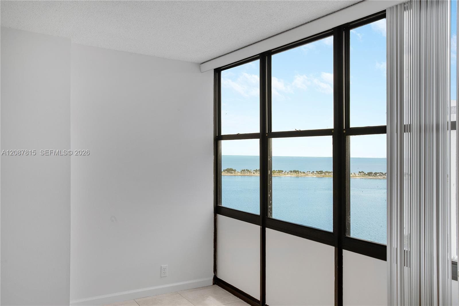 1901 Brickell Ave # B1702, Miami FL 33129