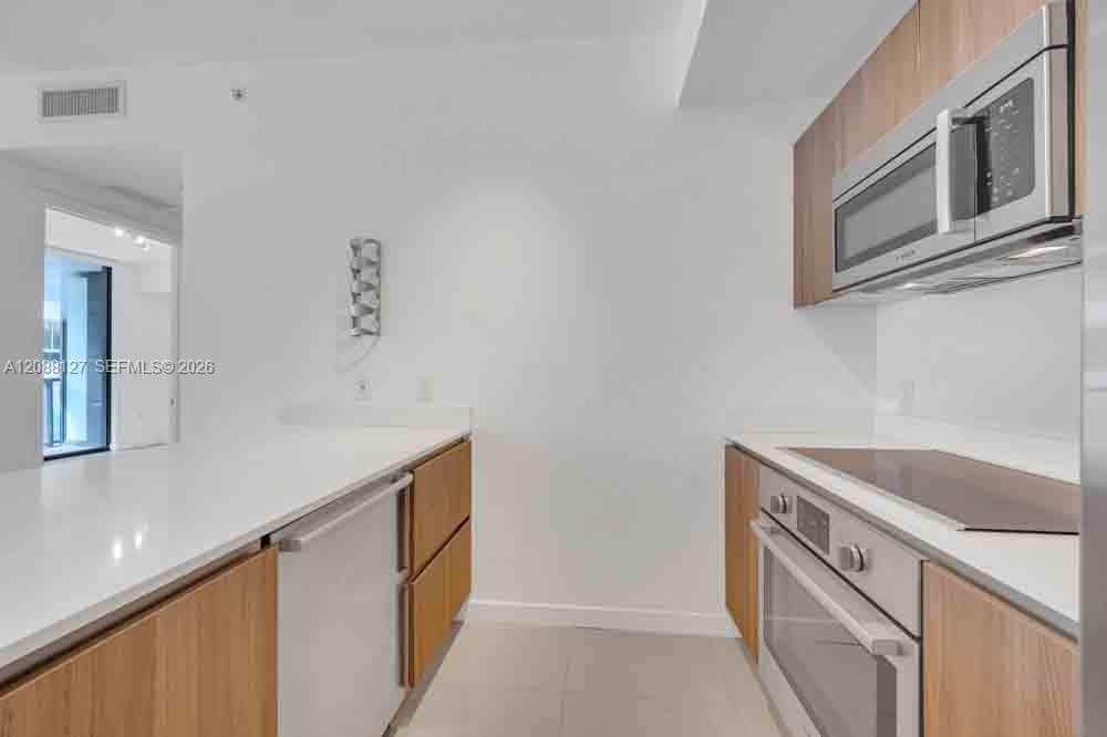201 SW 17th Rd # 302, Miami FL 33129