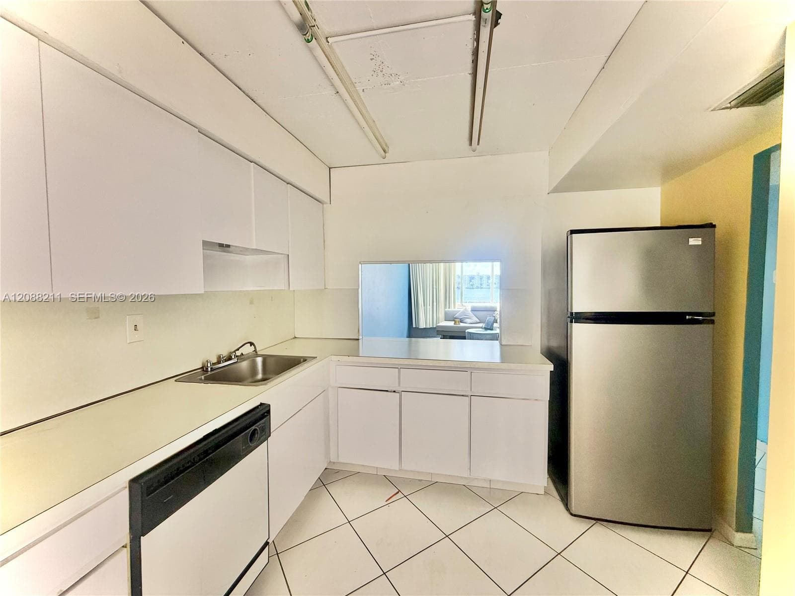1150 NE 191st St # 24, Miami FL 33179