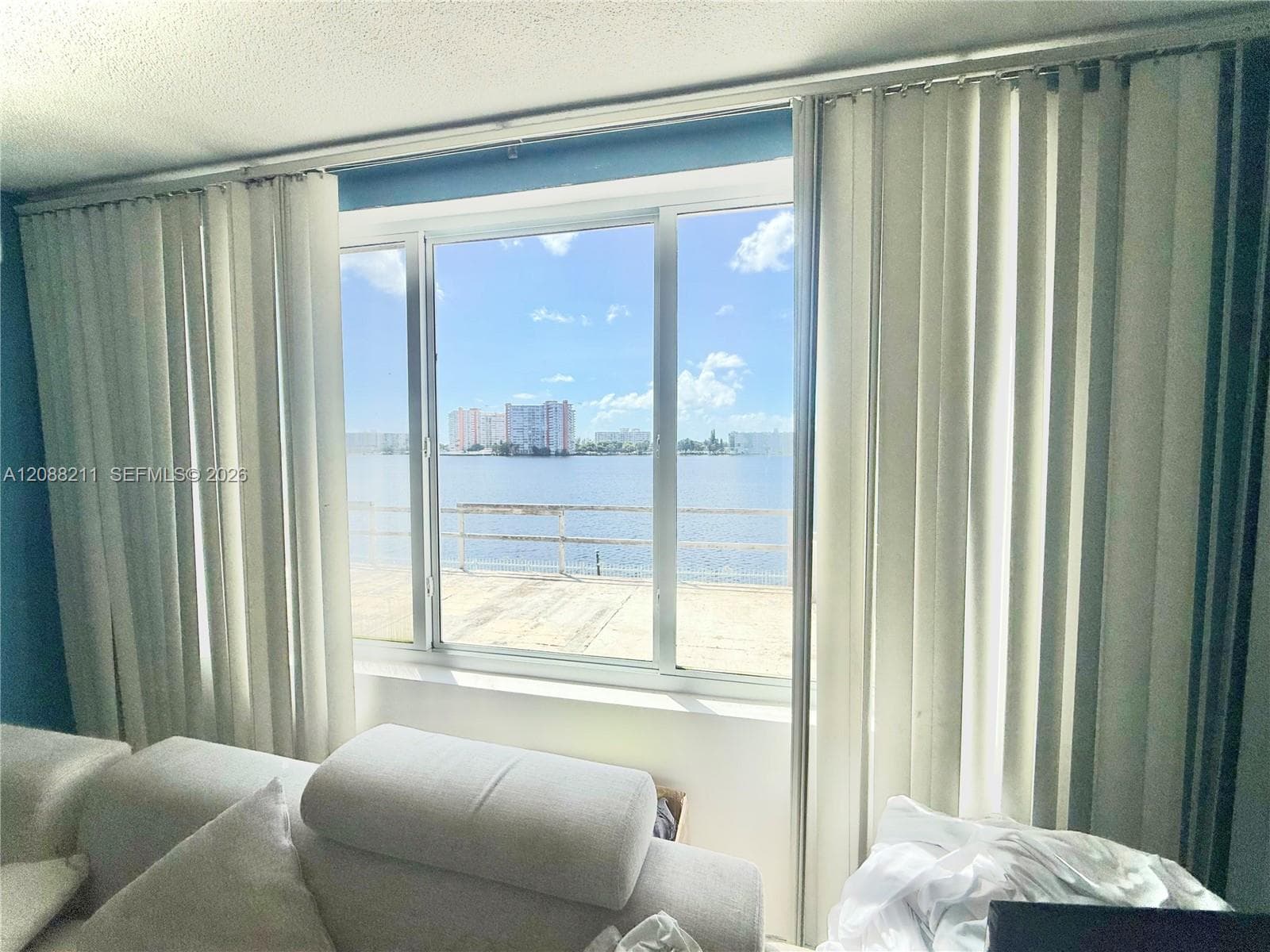 1150 NE 191st St # 24, Miami FL 33179