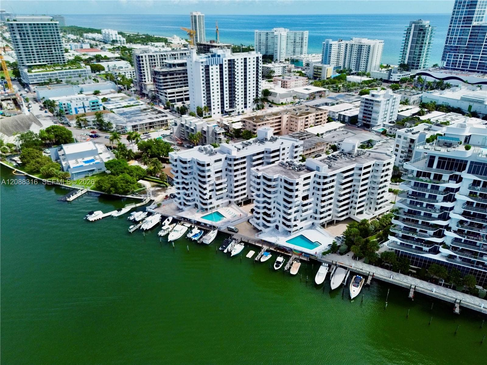 6830 Indian Creek Dr # 7E, Miami Beach FL 33141
