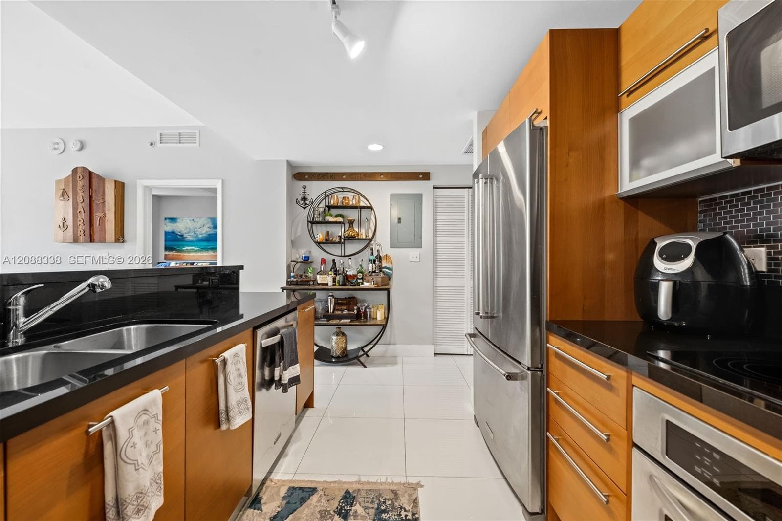 253 NE 2nd St # 2501, Miami FL 33132