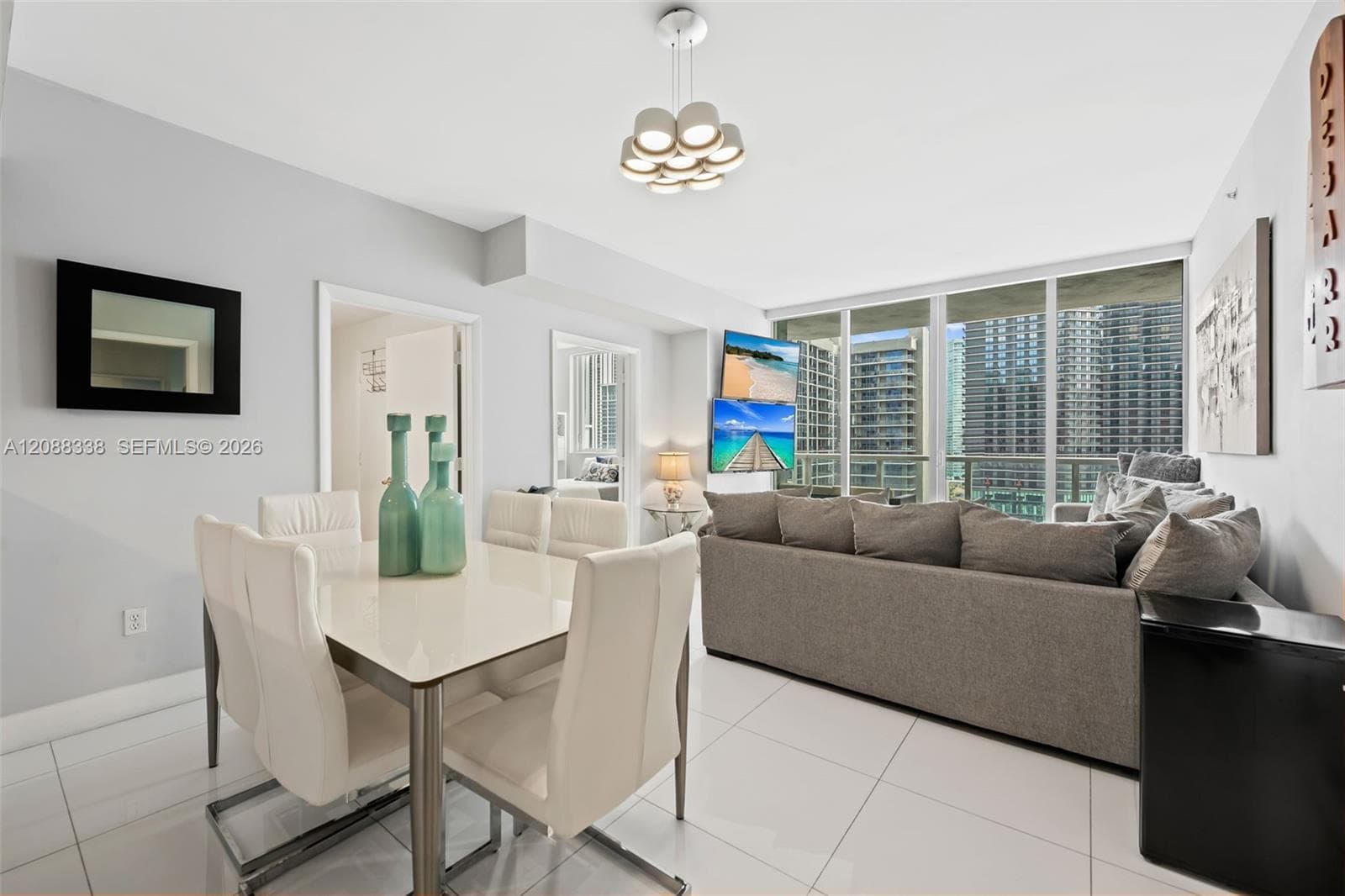 253 NE 2nd St # 2501, Miami FL 33132