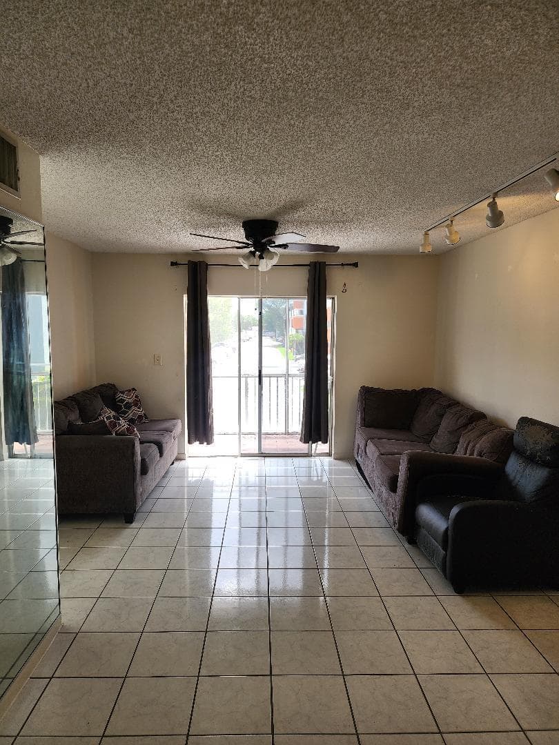11311 SW 200TH Street SW # D, Miami FL 33157