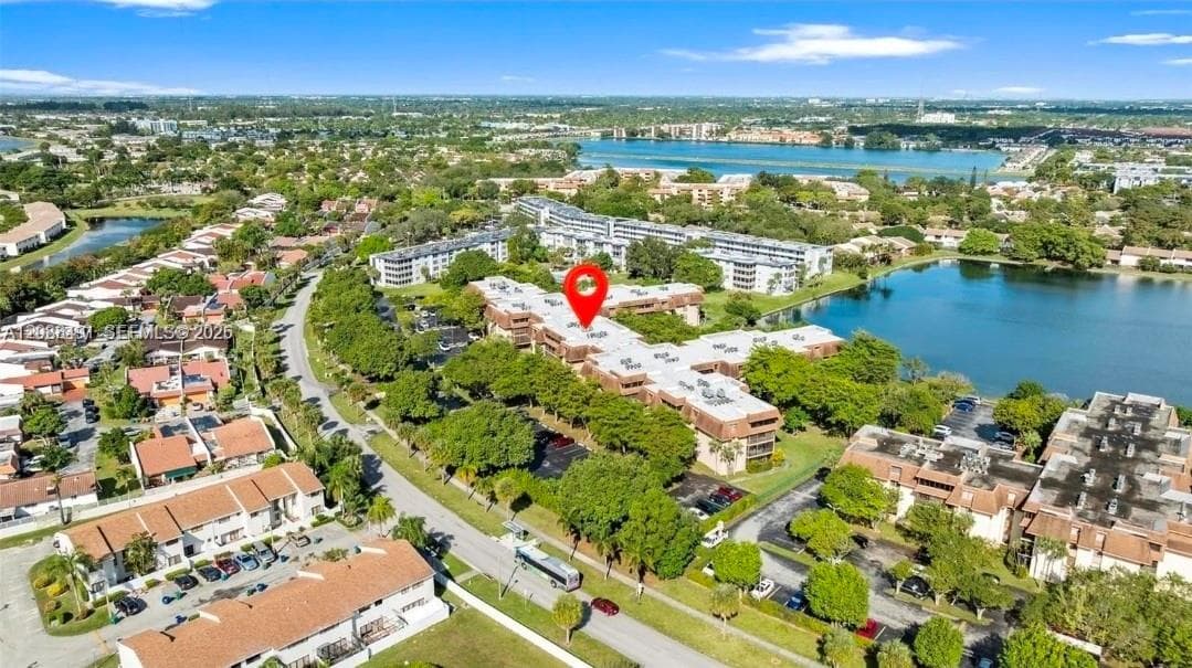 661 NE 195th St # 407, Miami FL 33179