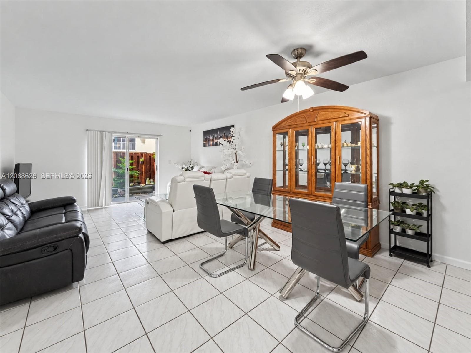 14901 SW 80th St # 115, Miami FL 33193