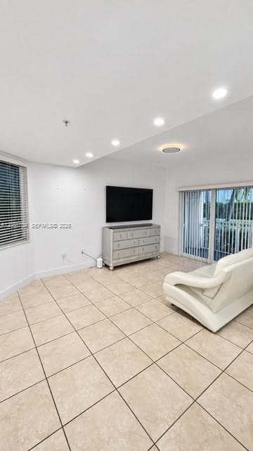 11401 NW 89th St # 111, Doral FL 33178