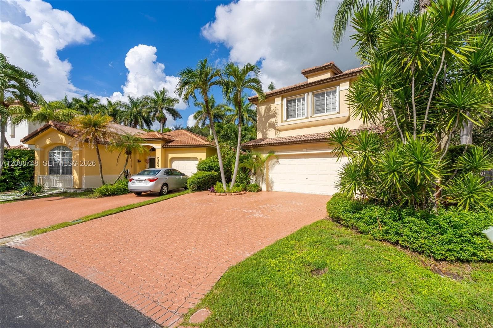 5380 NW 113th Pl, Doral FL 33178