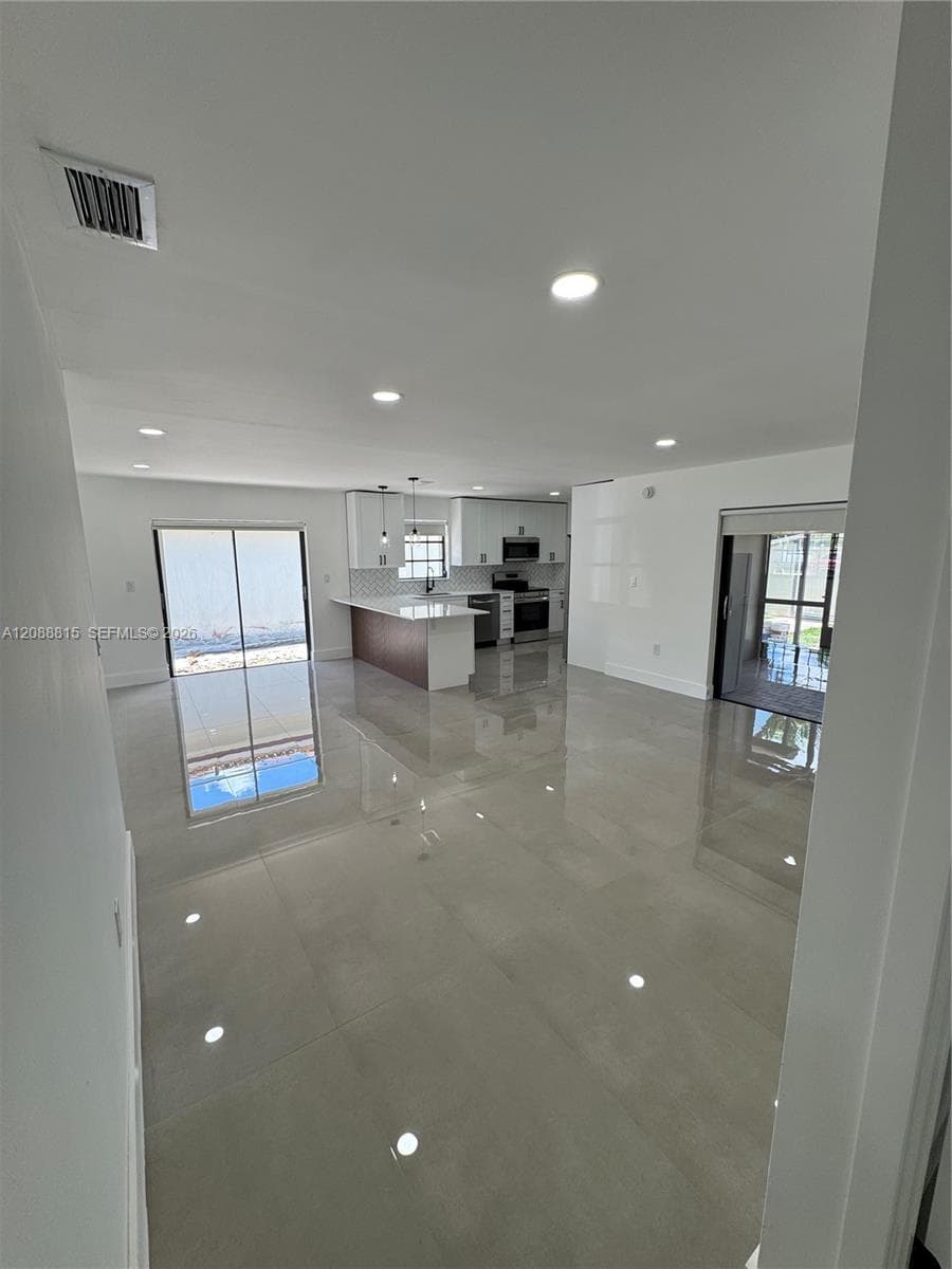 748 NW 133rd Ave, Miami FL 33182