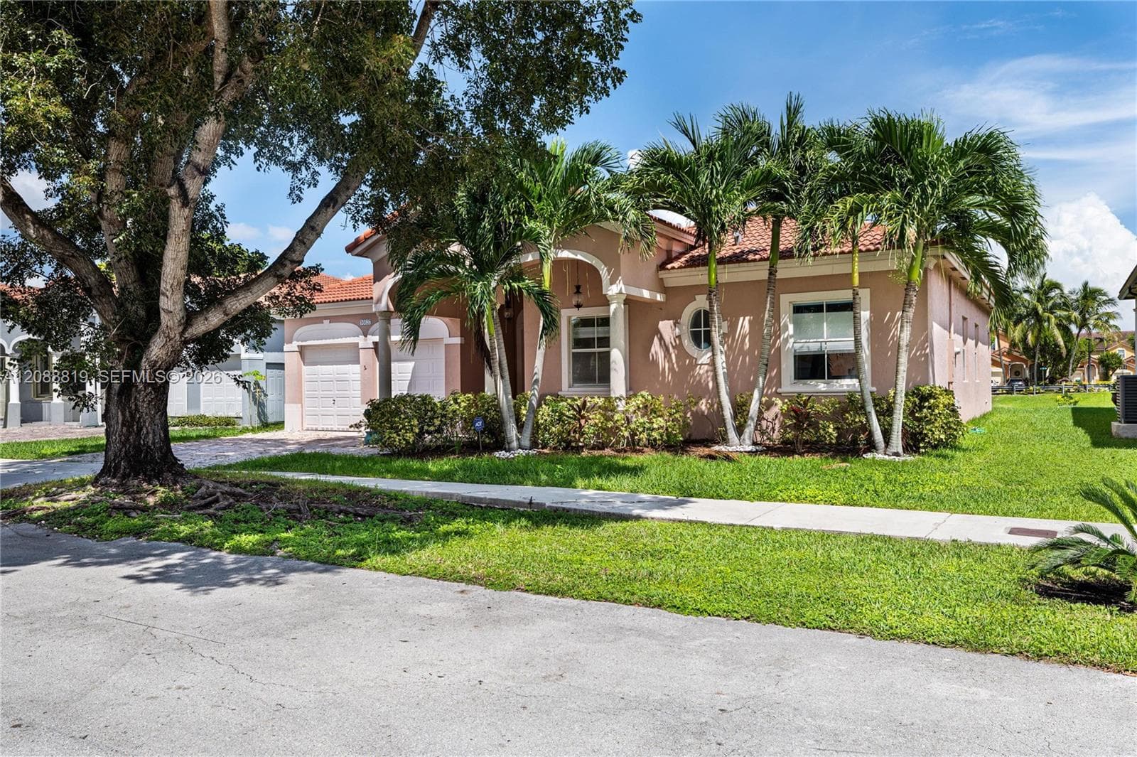 16637 SW 81st Ter, Miami FL 33193