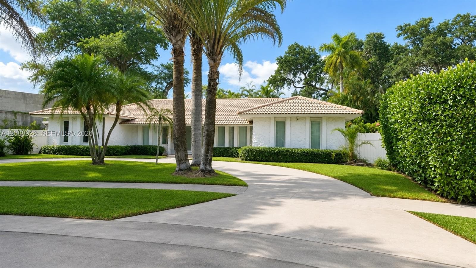 1835 NE 212th Terrace, Miami FL 33179