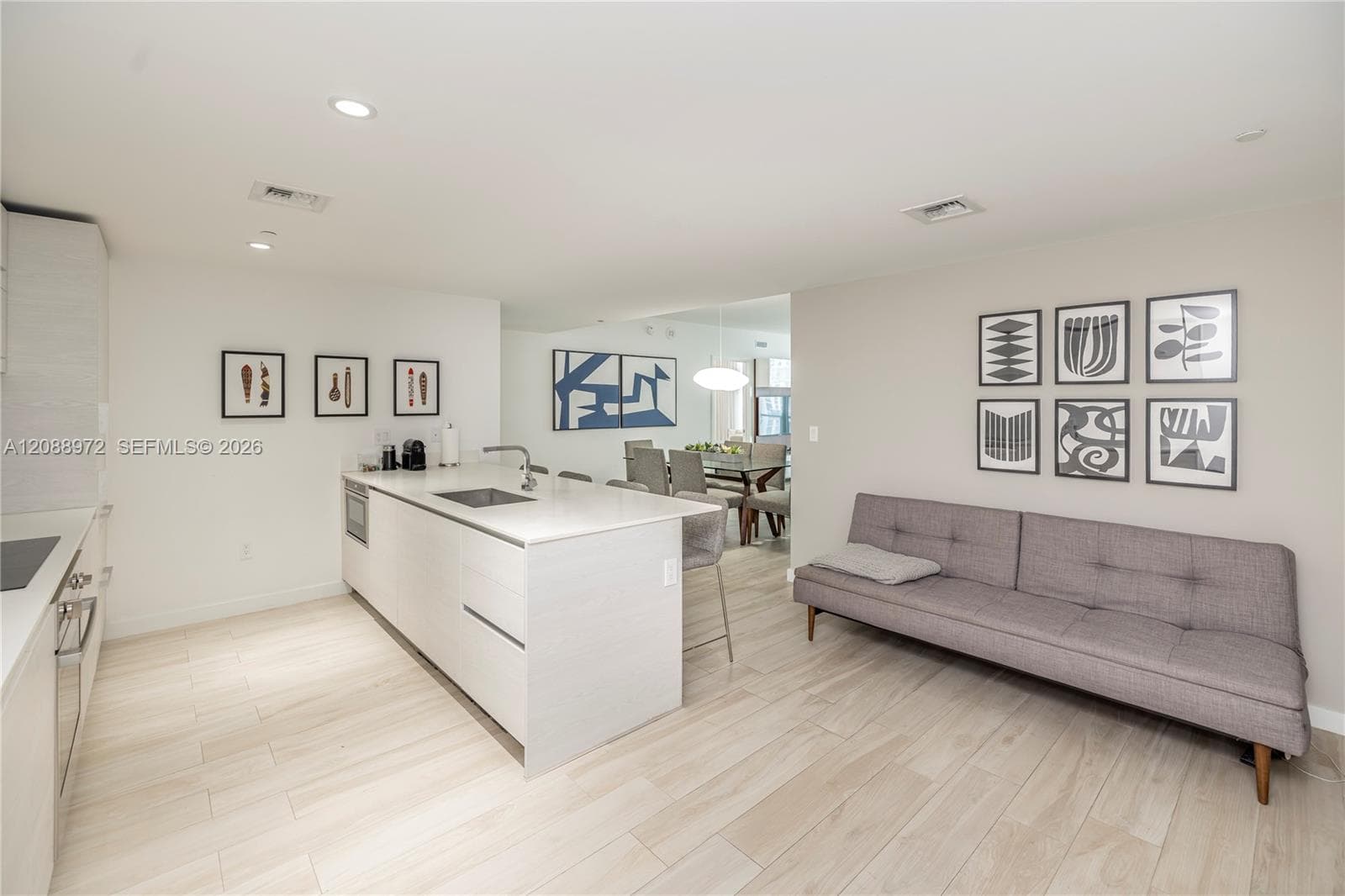 1300 S Miami Ave # 2210, Miami FL 33130