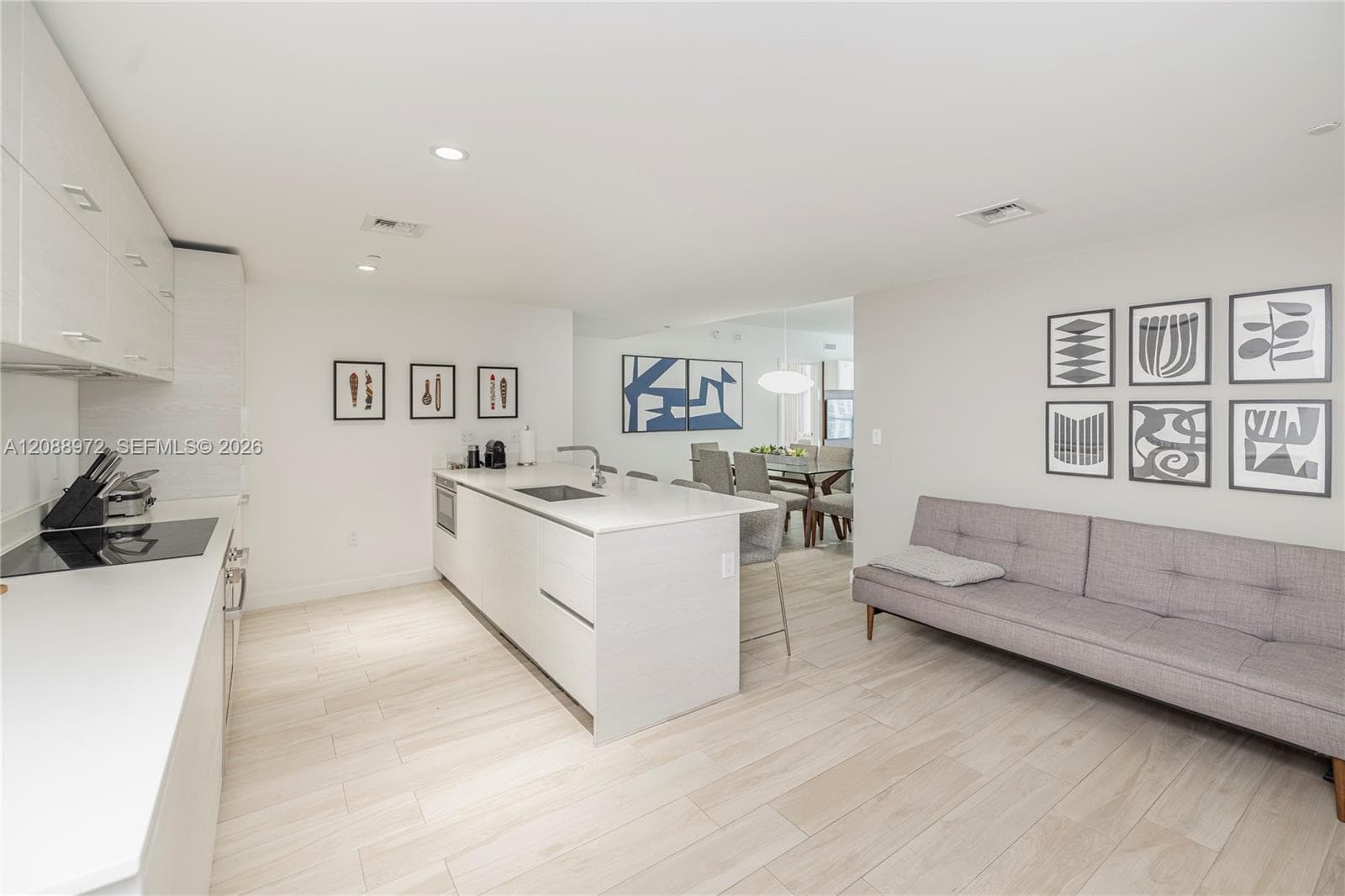1300 S Miami Ave # 2210, Miami FL 33130
