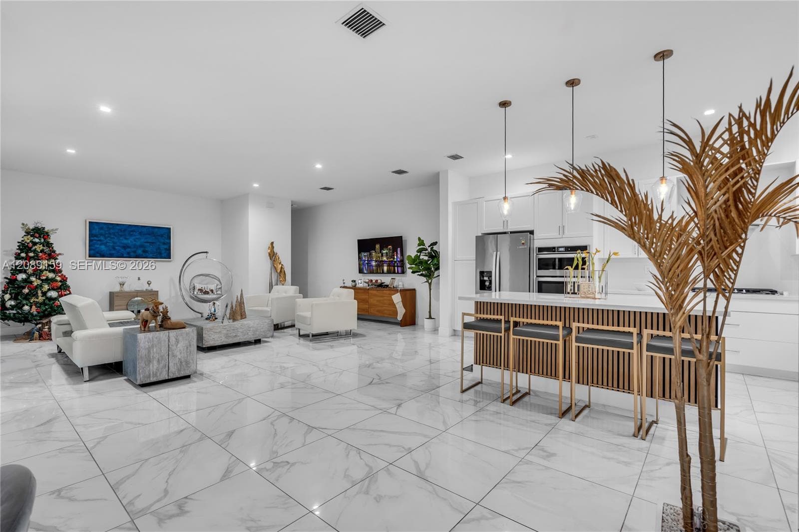 4363 NW 81st Ave, Doral FL 33166