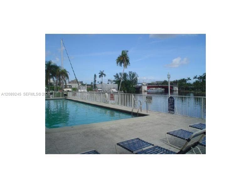 1740 NW N River Dr # 117, Miami FL 33125