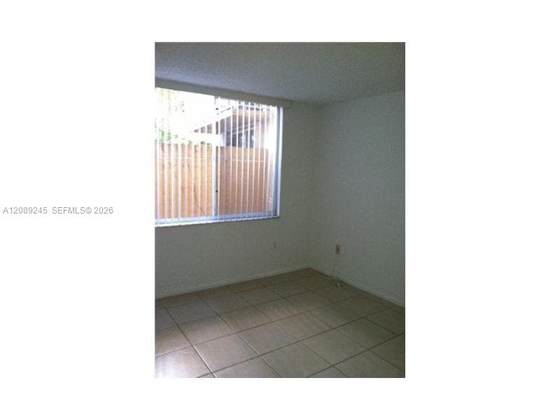 1740 NW N River Dr # 117, Miami FL 33125