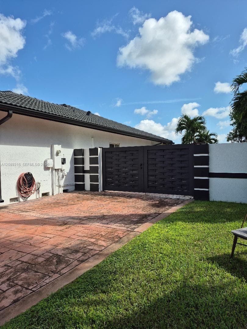 19431 SW 133rd Ave, Miami FL 33177