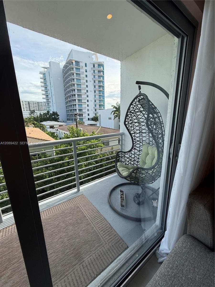 1450 Lincoln Rd # 406, Miami Beach FL 33139