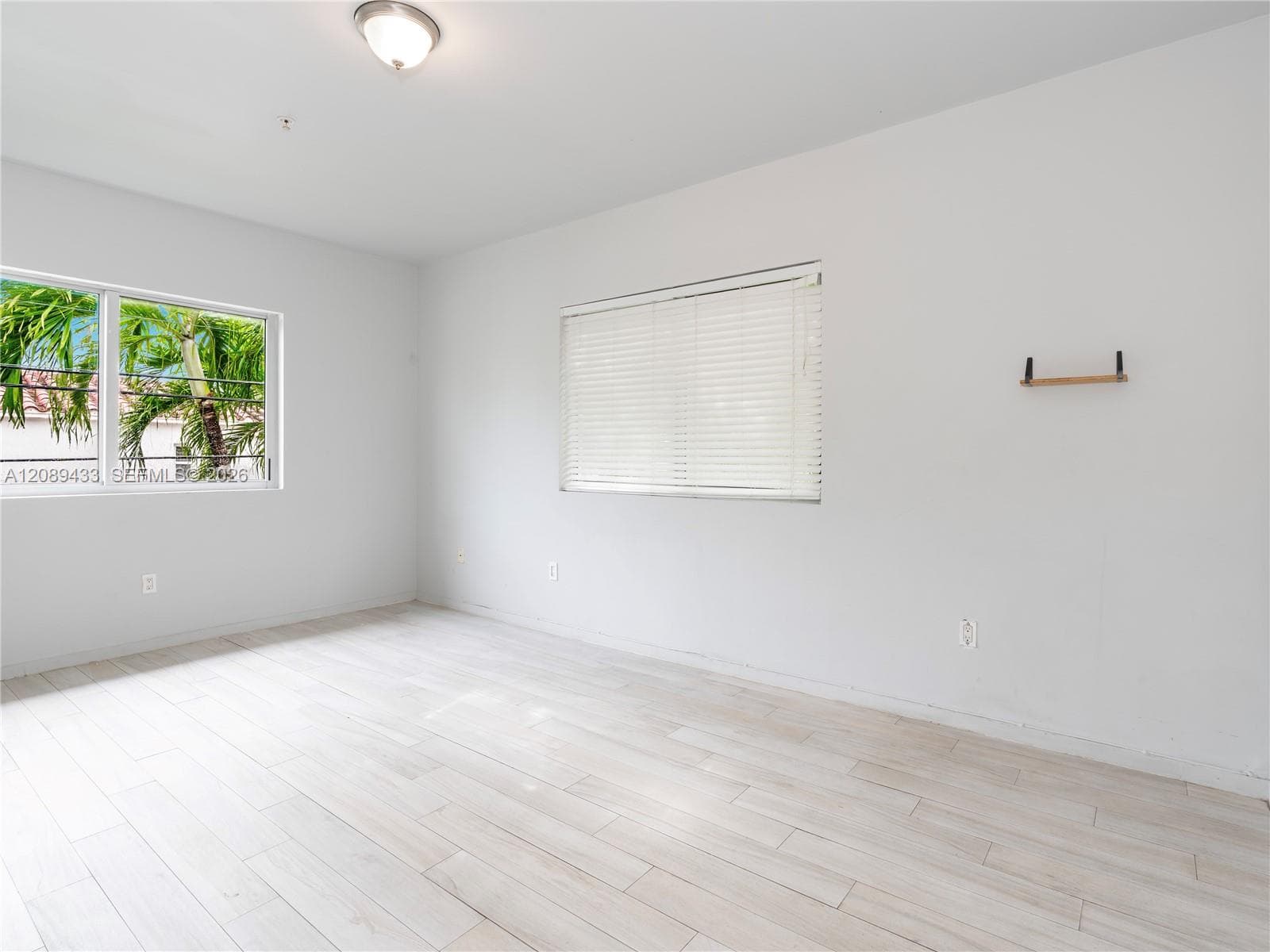 820 15th St # 205, Miami Beach FL 33139